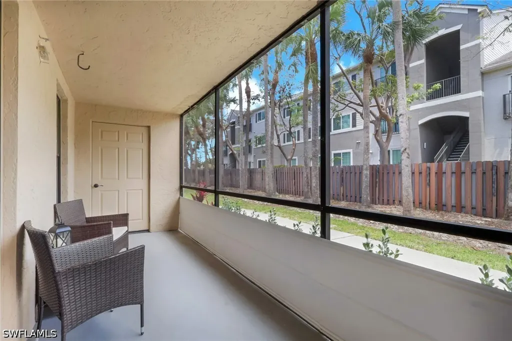 5307 Summerlin Road Fort Myers FL 33919