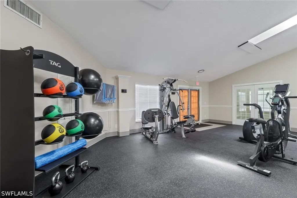 5307 Summerlin Road Fort Myers FL 33919