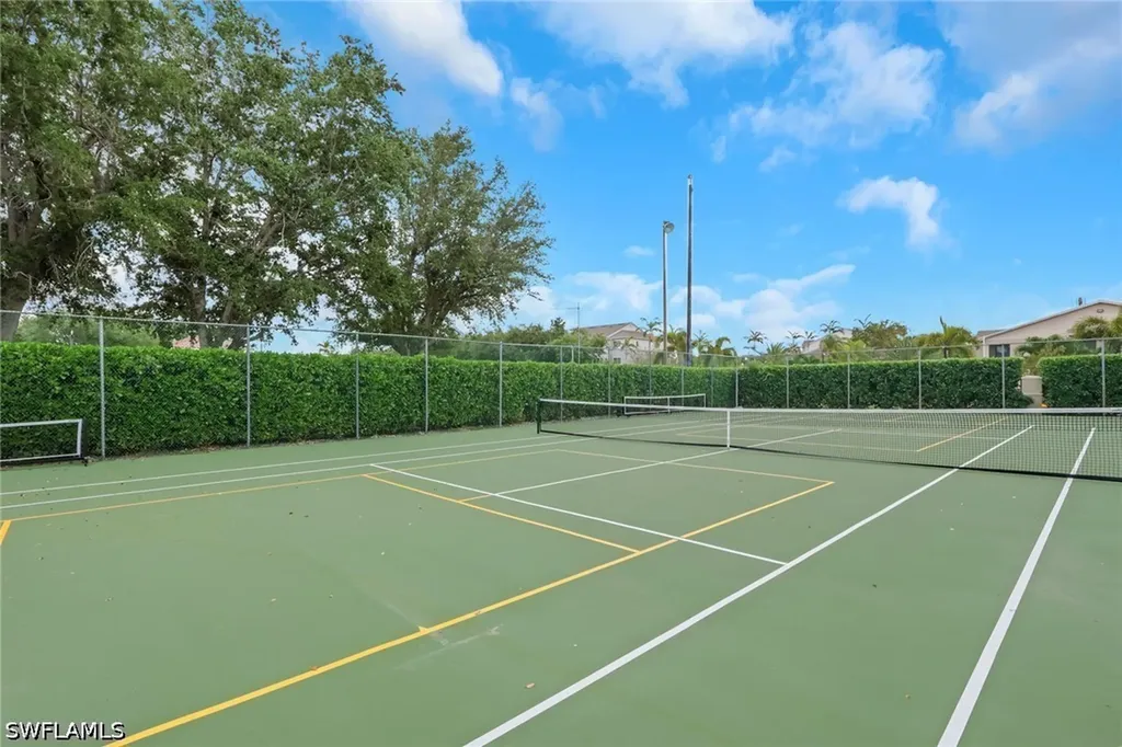 5307 Summerlin Road Fort Myers FL 33919