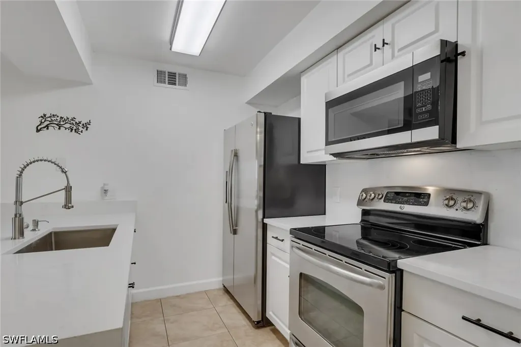 5307 Summerlin Road Fort Myers FL 33919
