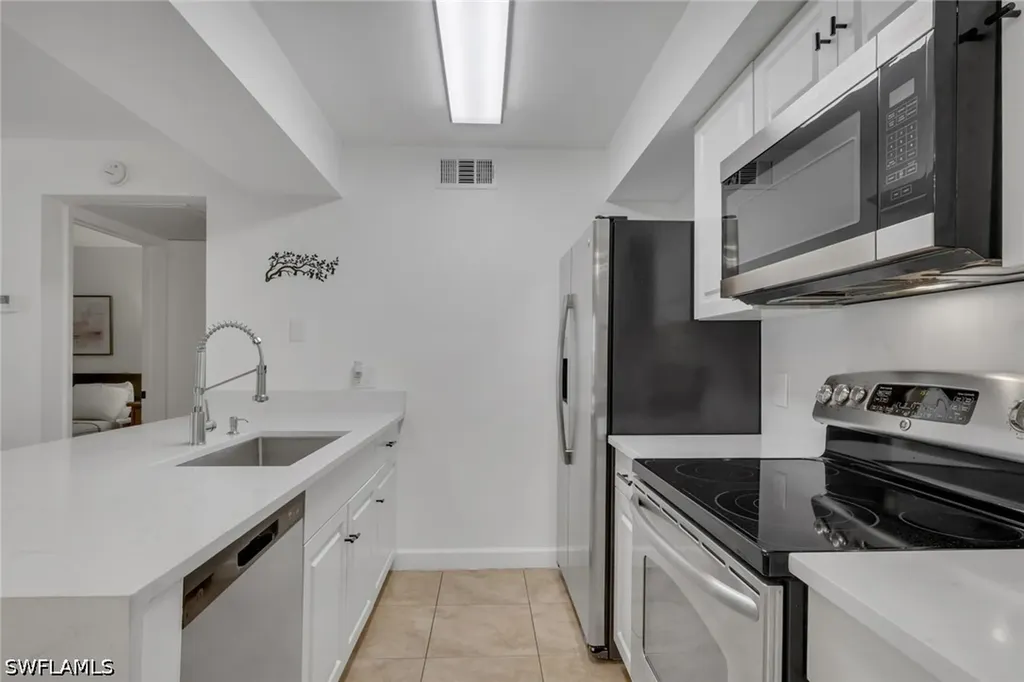 5307 Summerlin Road Fort Myers FL 33919