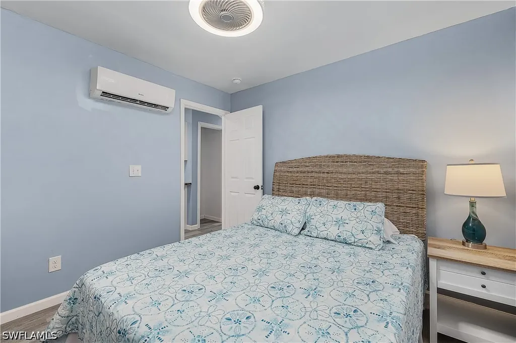 610 Donax Street Sanibel FL 33957