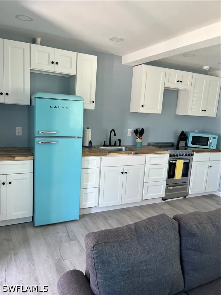 610 Donax Street Sanibel FL 33957