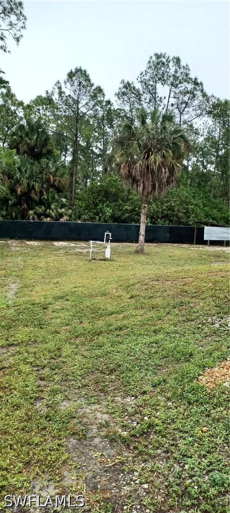 2330 Della Drive Naples FL 34117