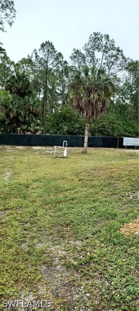 2330 Della Drive Naples FL 34117
