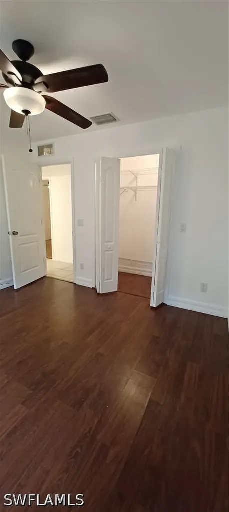 2330 Della Drive Naples FL 34117