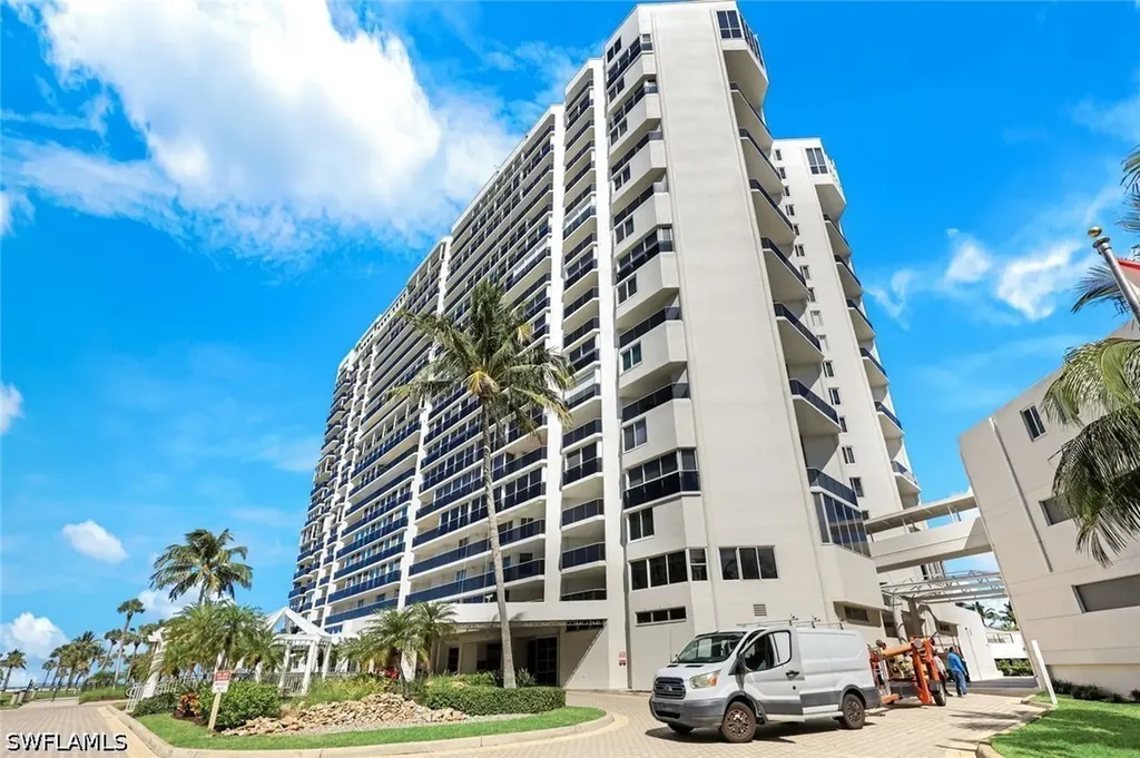 4041 Gulf Shore Boulevard N Naples FL 34103