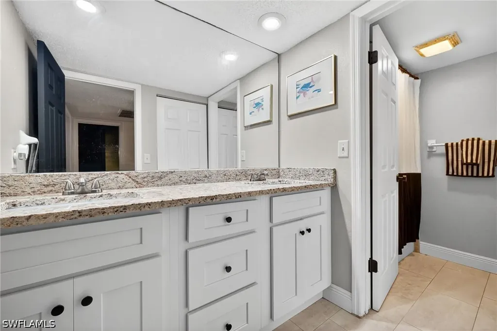 1466 Park Shore Circle Fort Myers FL 33901