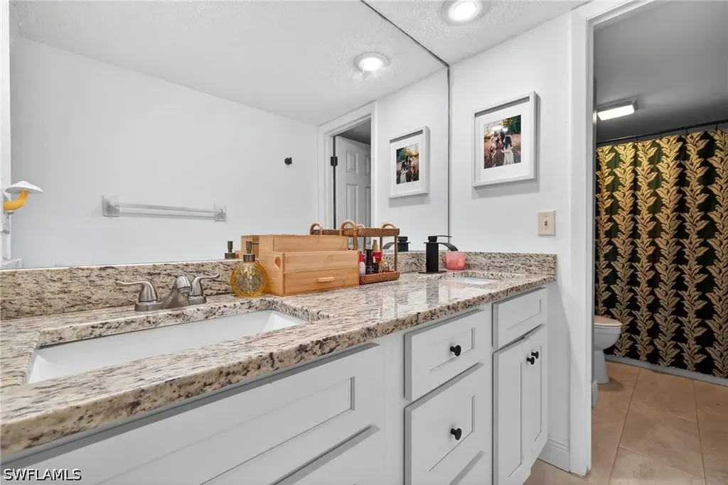 1466 Park Shore Circle Fort Myers FL 33901