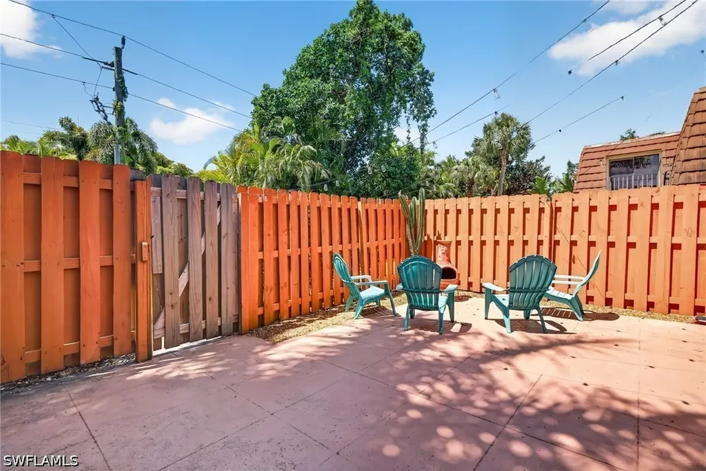 1466 Park Shore Circle Fort Myers FL 33901