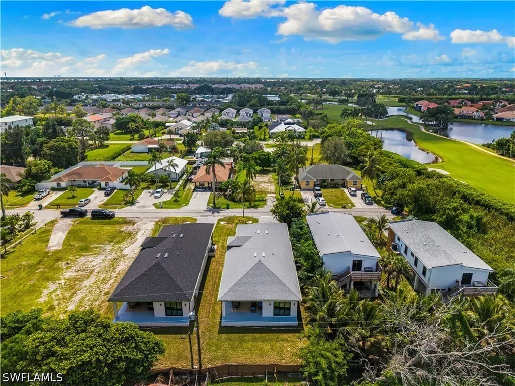 2533 Storter Avenue Naples FL 34112