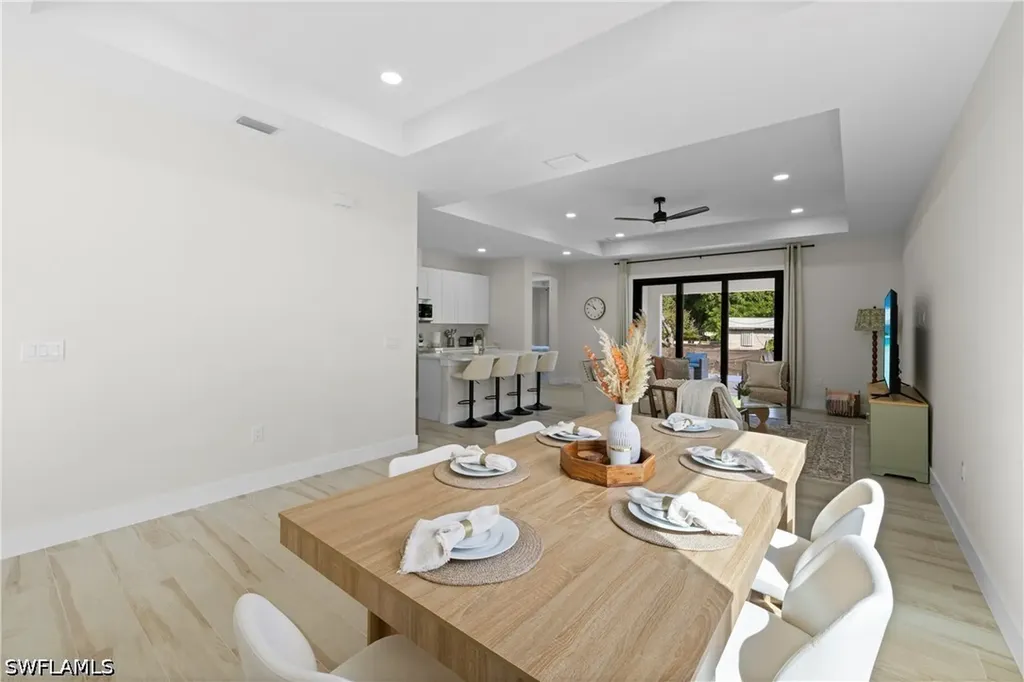 2533 Storter Avenue Naples FL 34112