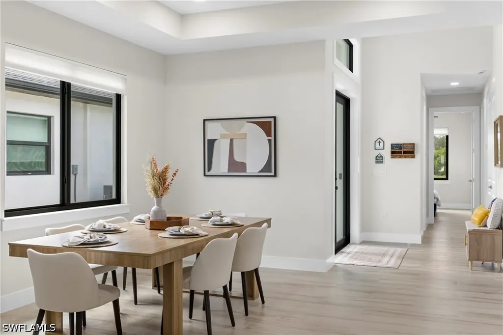 2533 Storter Avenue Naples FL 34112