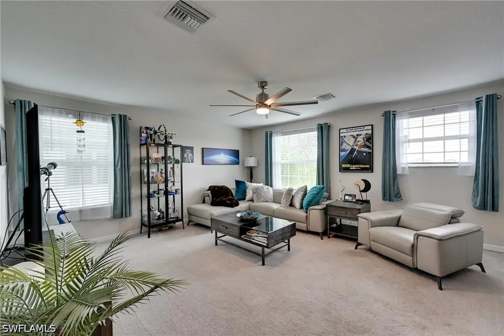 3697 E Hampton Circle Alva FL 33920