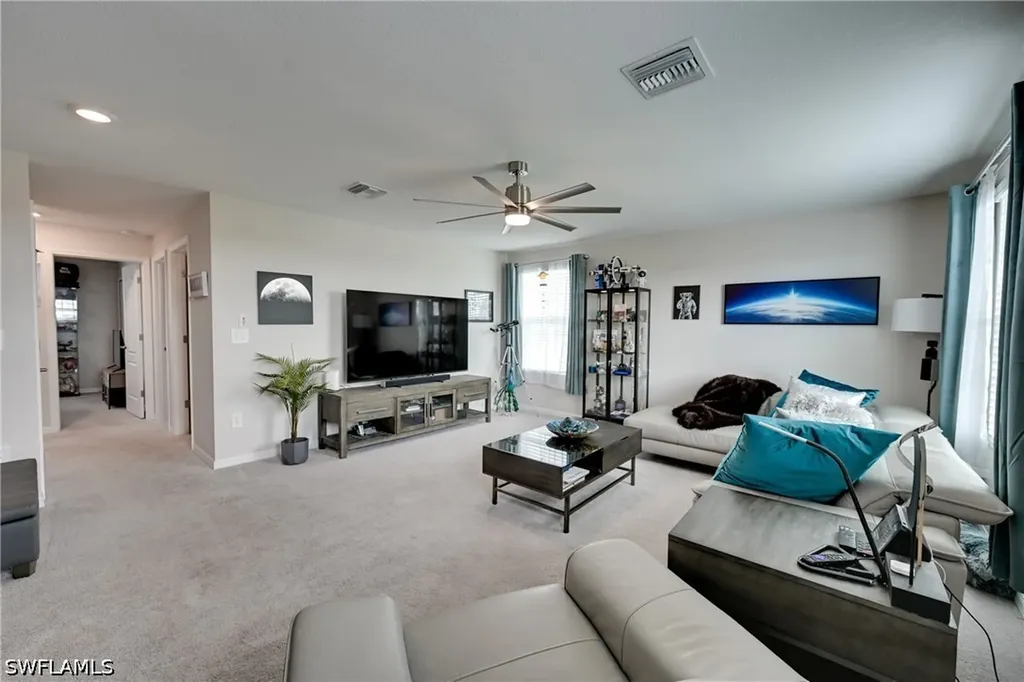 3697 E Hampton Circle Alva FL 33920