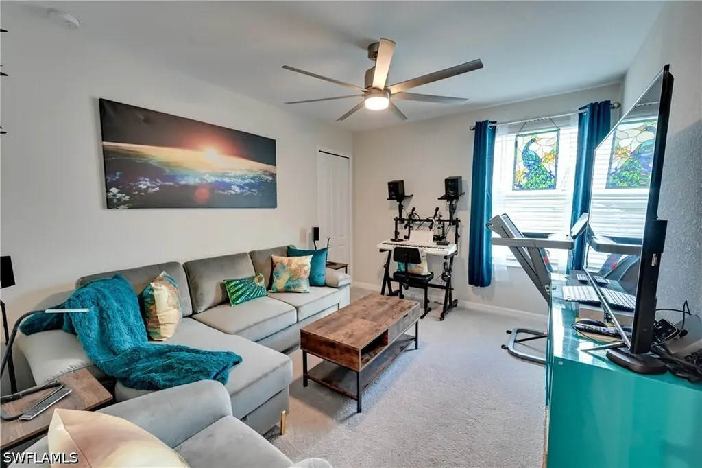 3697 E Hampton Circle Alva FL 33920