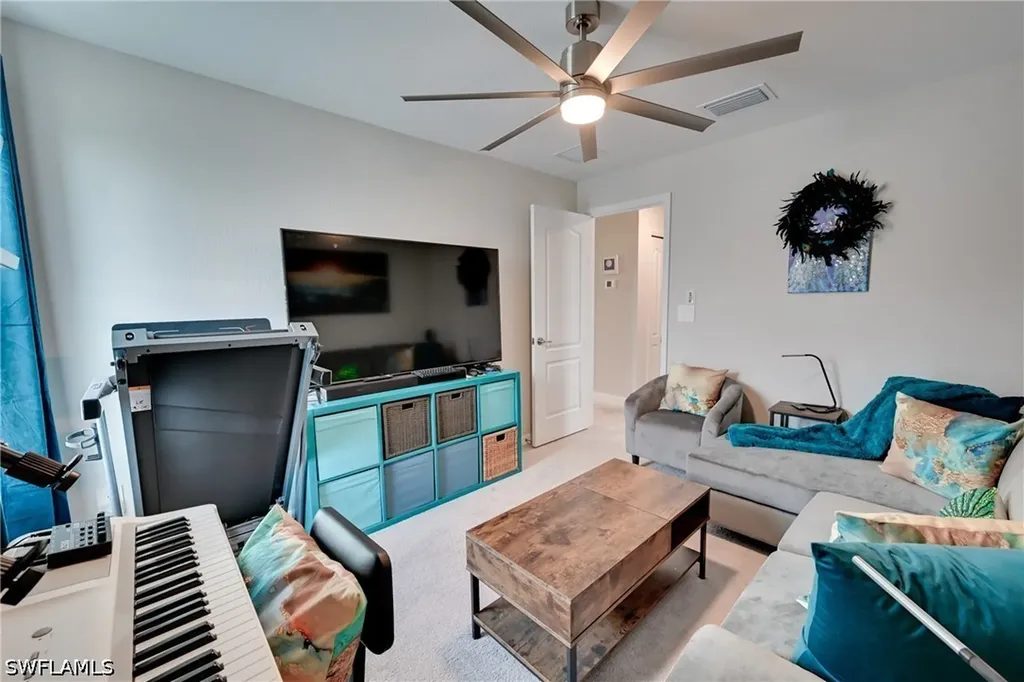 3697 E Hampton Circle Alva FL 33920