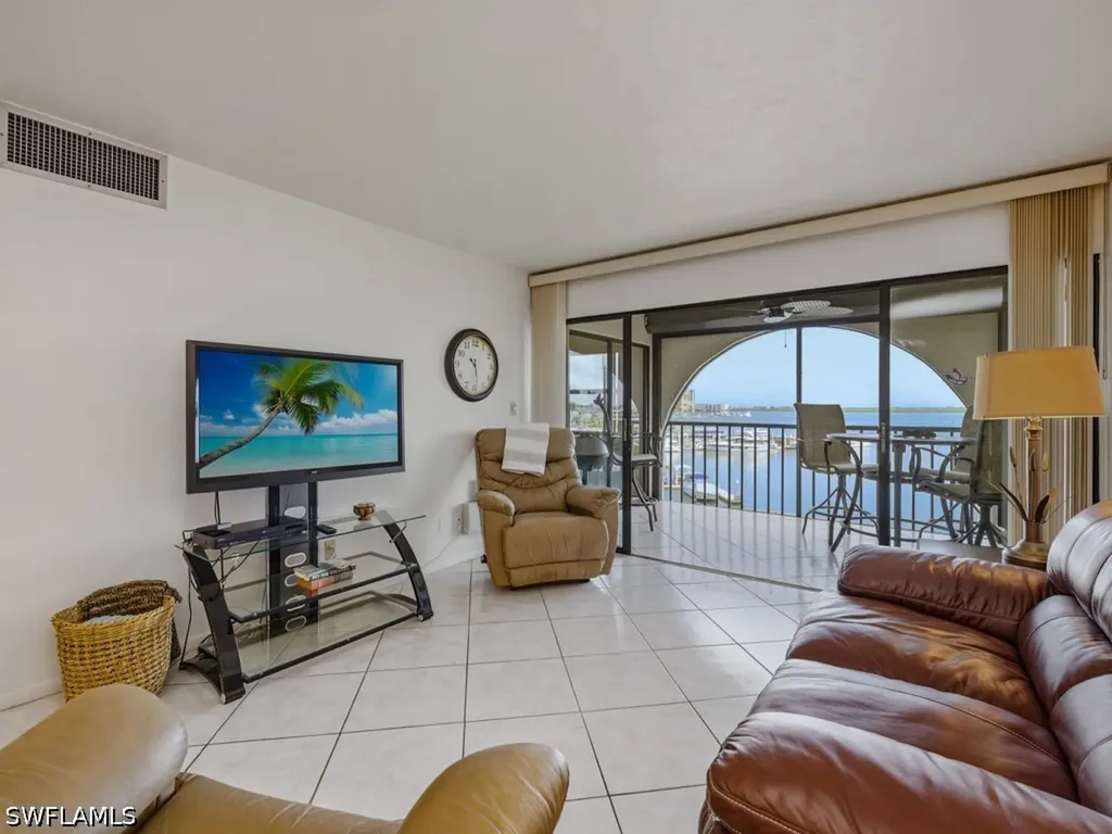 1003 Anglers Cove Marco Island FL 34145