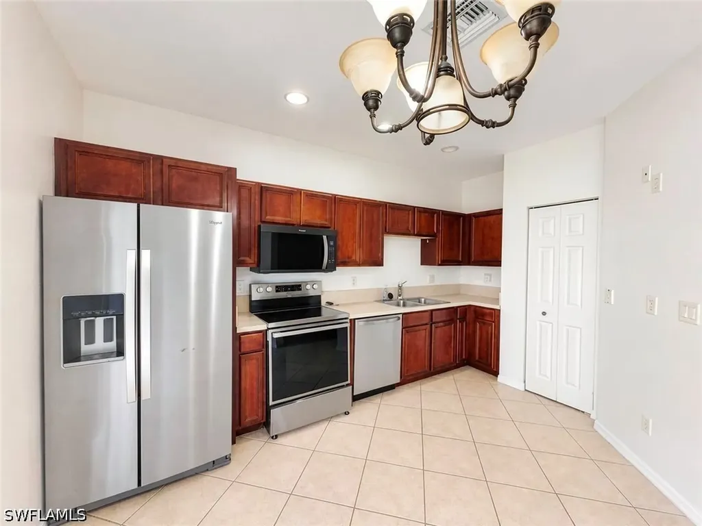 9706 Roundstone Circle Fort Myers FL 33967