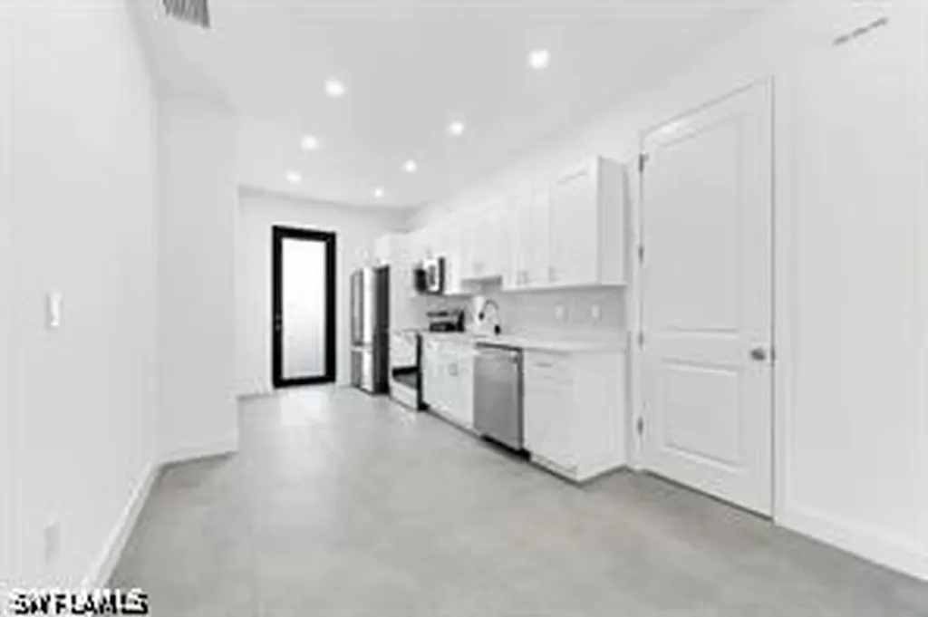 11641 Mckenna Avenue Bonita Springs FL 34135
