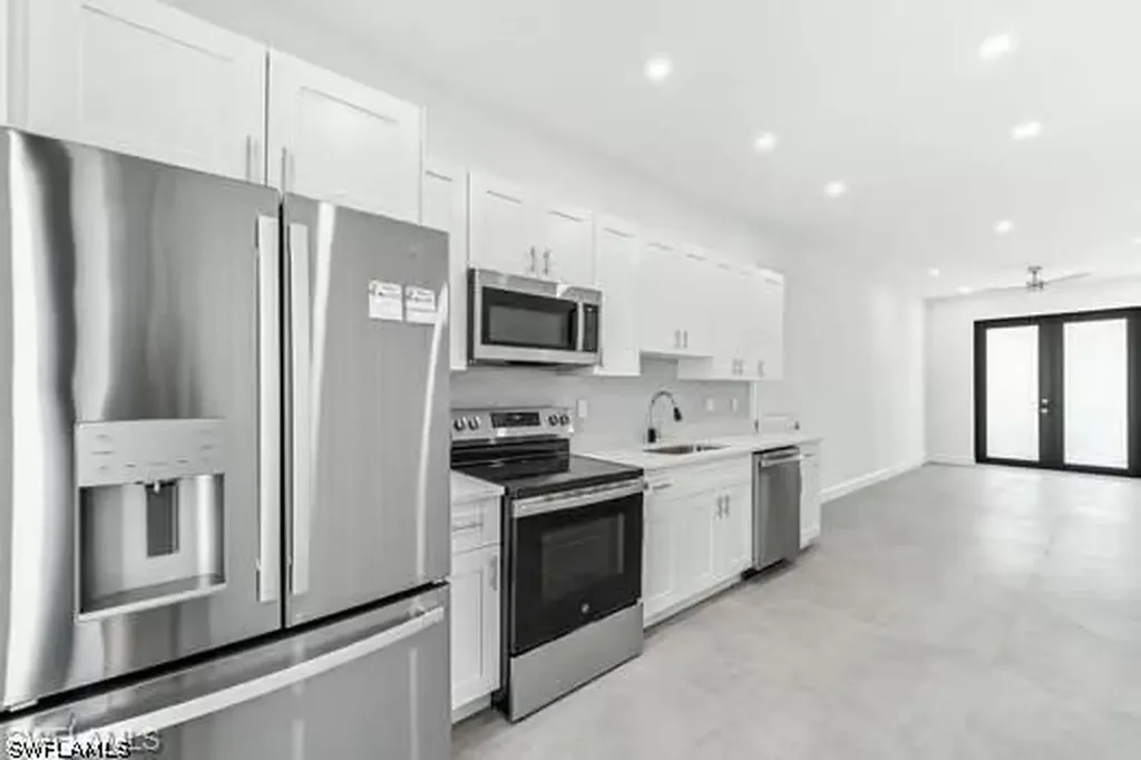 11641 Mckenna Avenue Bonita Springs FL 34135