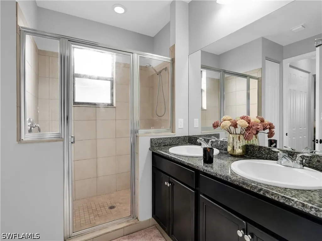 5384 Brin Way Ave Maria FL 34142