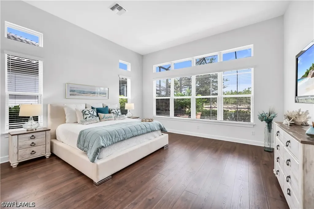9509 Montelanico Loop Naples FL 34119