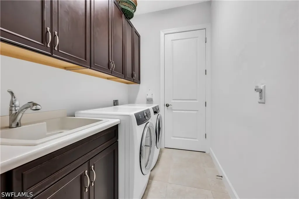 9509 Montelanico Loop Naples FL 34119