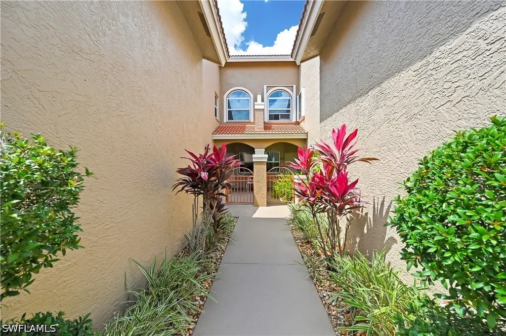 2555 Aspen Creek Lane Naples FL 34119