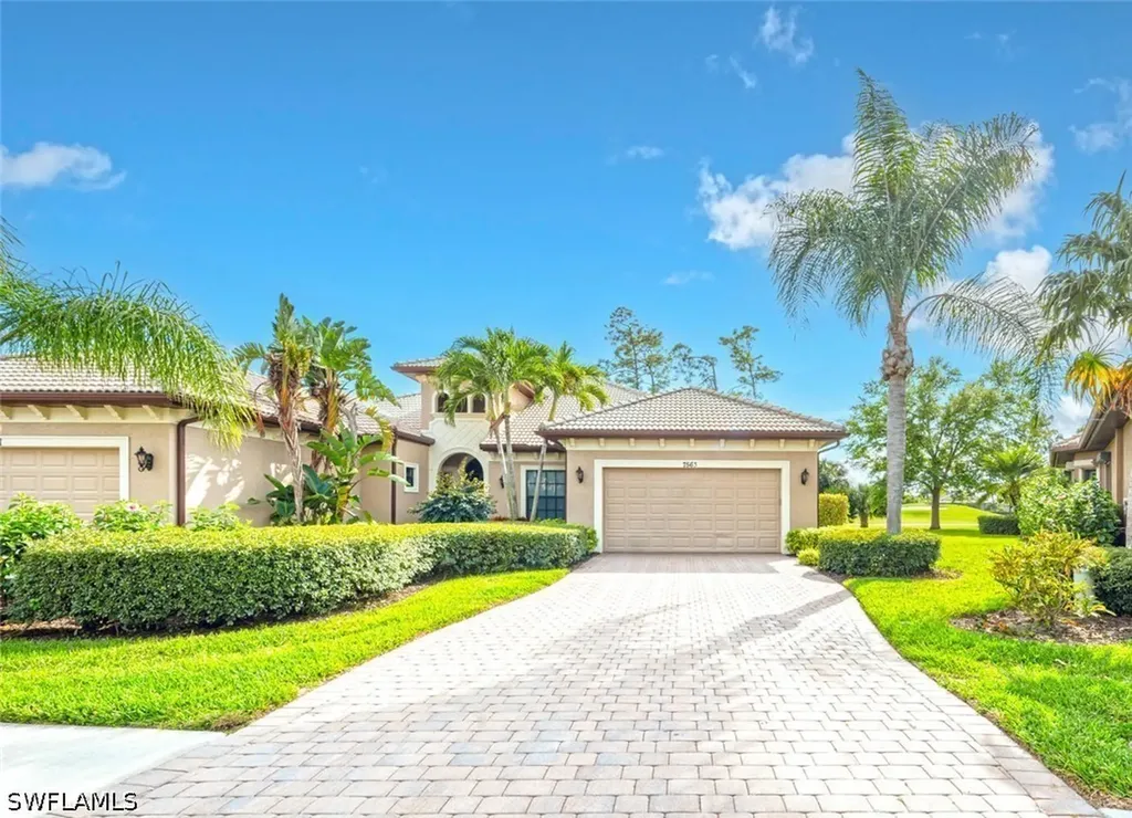 7563 Moorgate Point Way Naples FL 34113