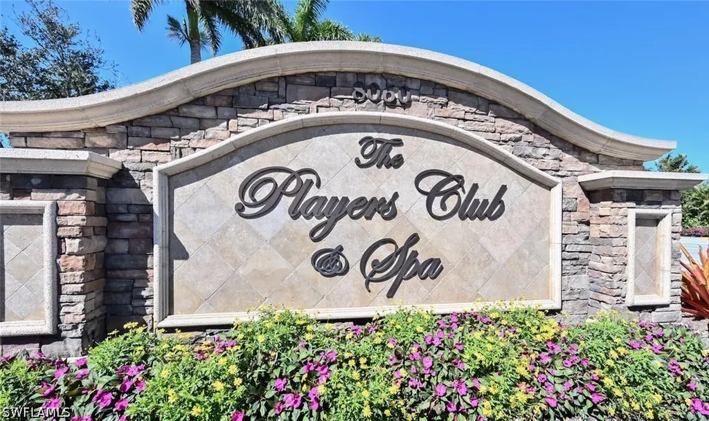 7563 Moorgate Point Way Naples FL 34113
