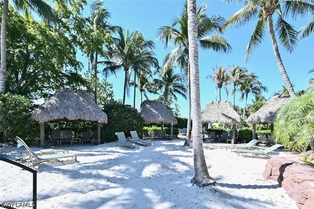 7563 Moorgate Point Way Naples FL 34113