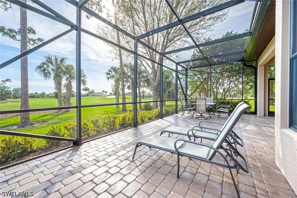 7563 Moorgate Point Way Naples FL 34113