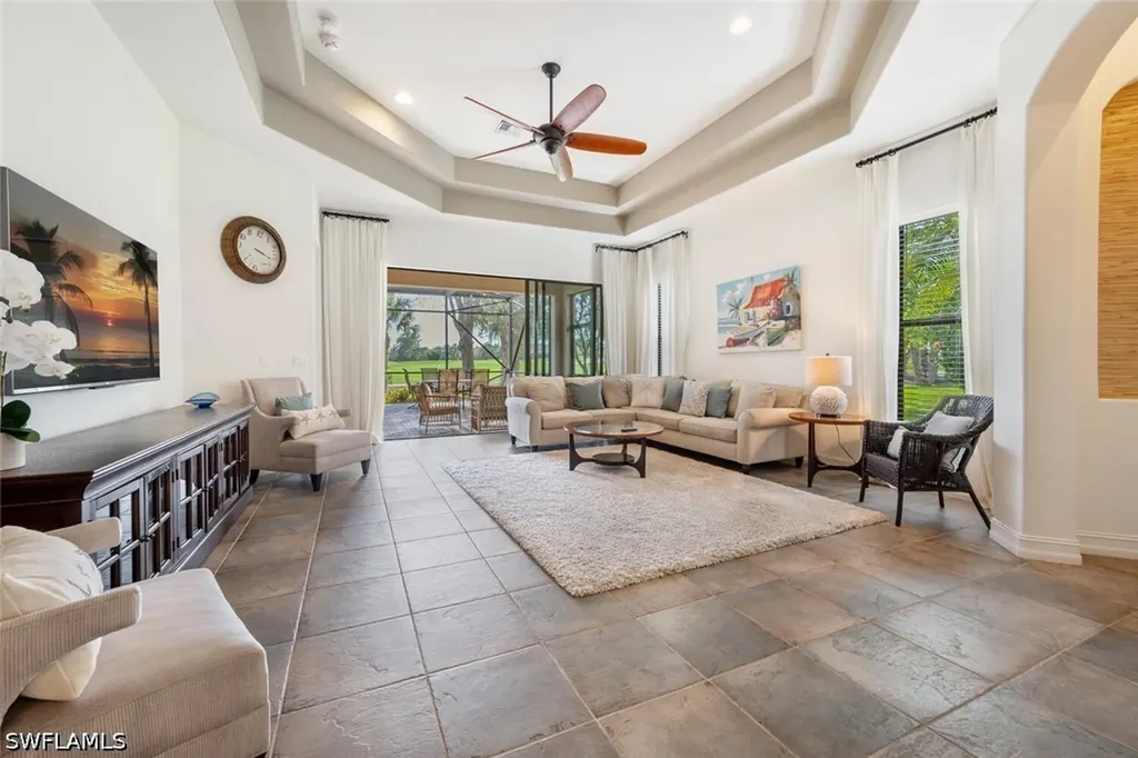 7563 Moorgate Point Way Naples FL 34113