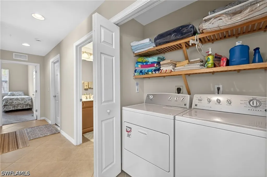 8541 Oakshade Circle Fort Myers FL 33919