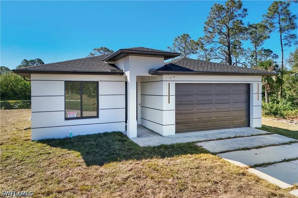 219 Columbus Boulevard Lehigh Acres FL 33974