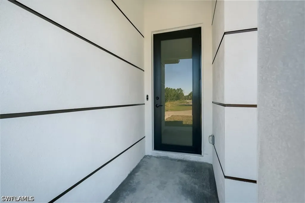219 Columbus Boulevard Lehigh Acres FL 33974