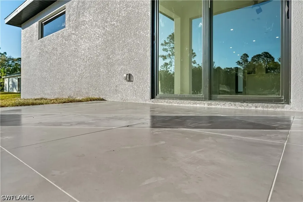 219 Columbus Boulevard Lehigh Acres FL 33974