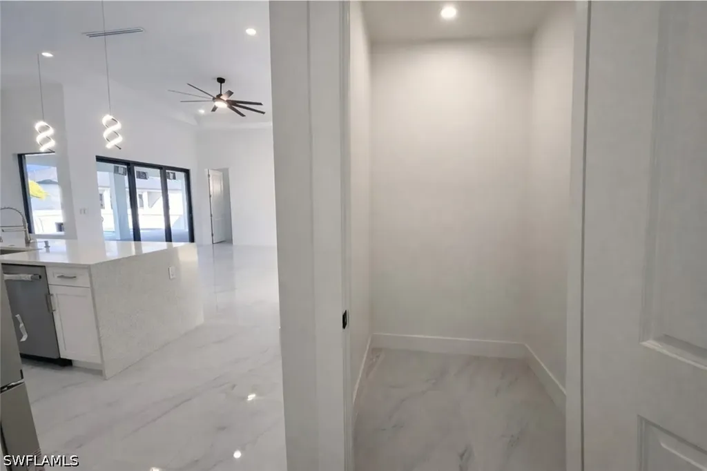 2853 NW 3rd Street Cape Coral FL 33993