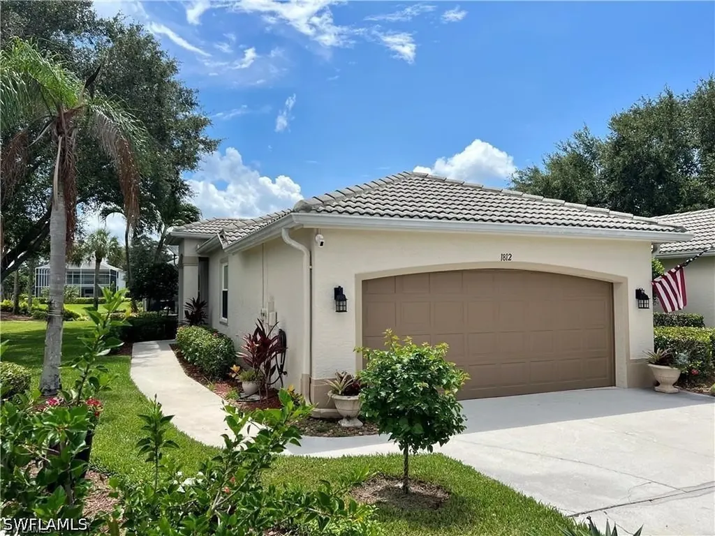 1812 Avian Court Naples FL 34119