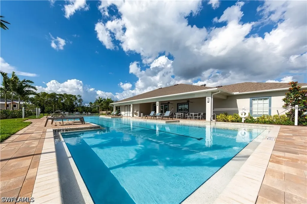 15229 Wildflower Circle Naples FL 34119
