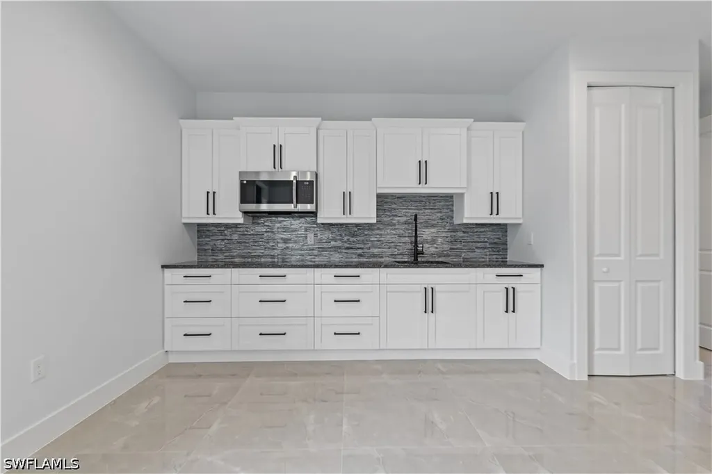 3288 54th Avenue NE Naples FL 34120
