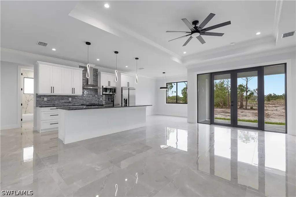 3288 54th Avenue NE Naples FL 34120
