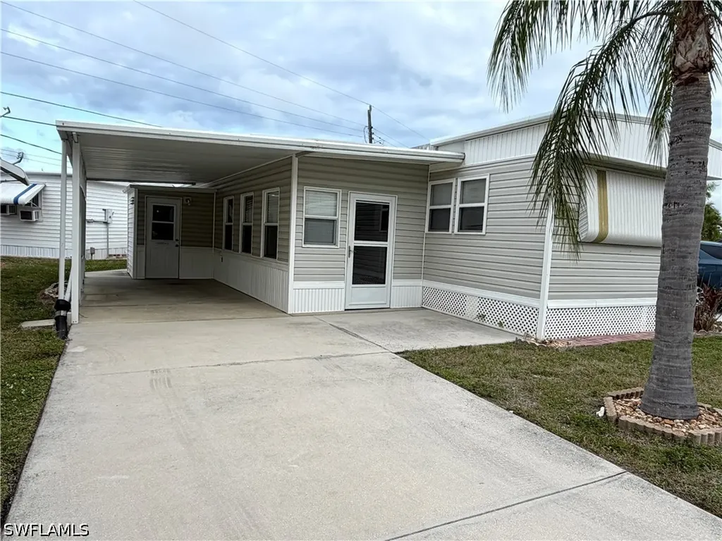 20581 River Drive Estero FL 33928