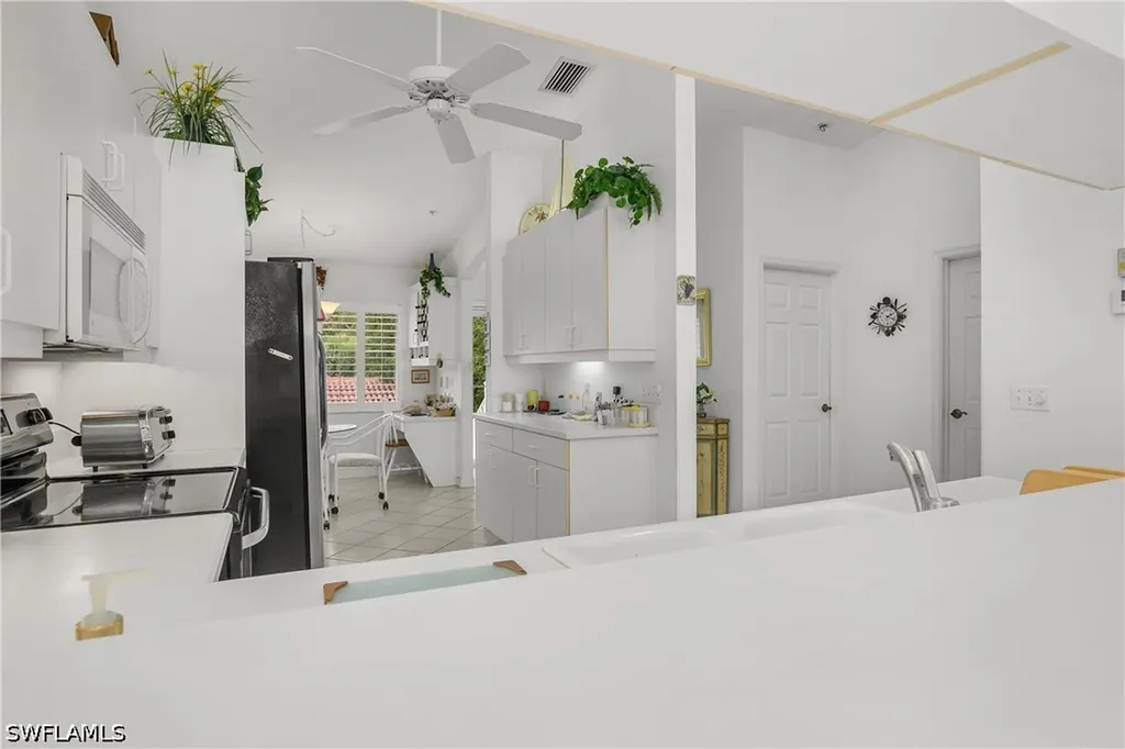 6600 Beach Resort Drive Naples FL 34114
