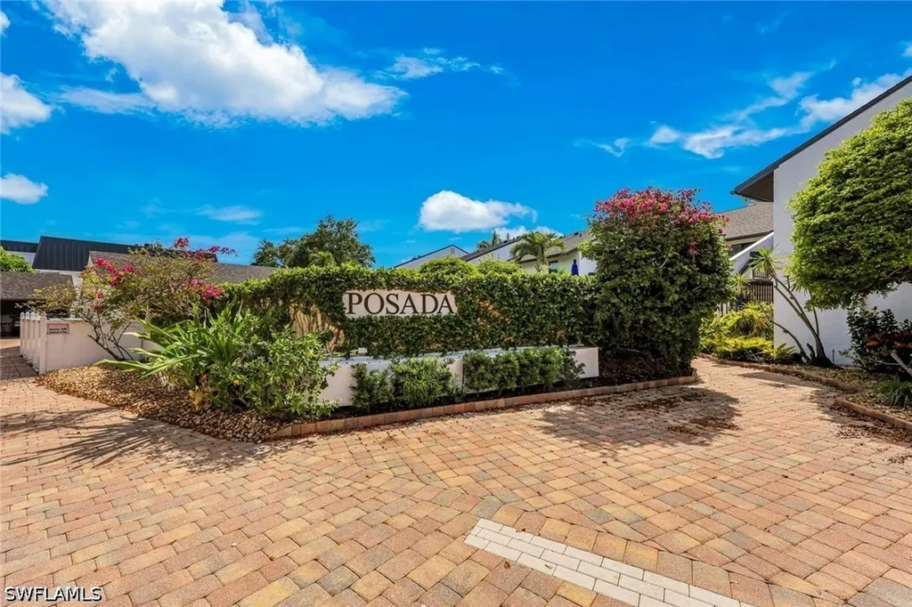 4300 Belair Lane Naples FL 34103