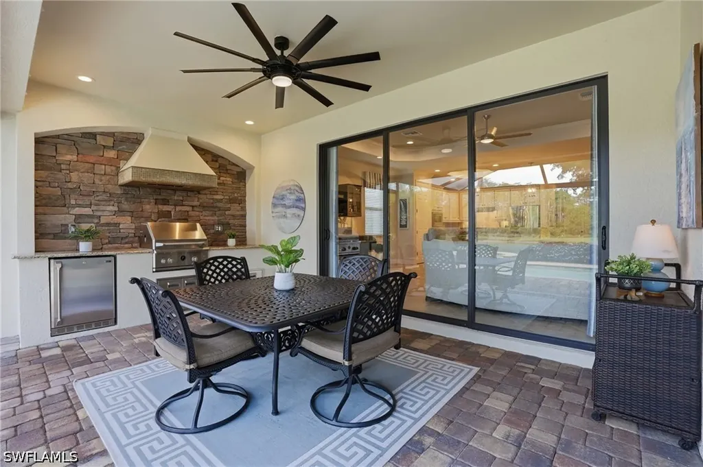9457 Rialto Drive Naples FL 34113