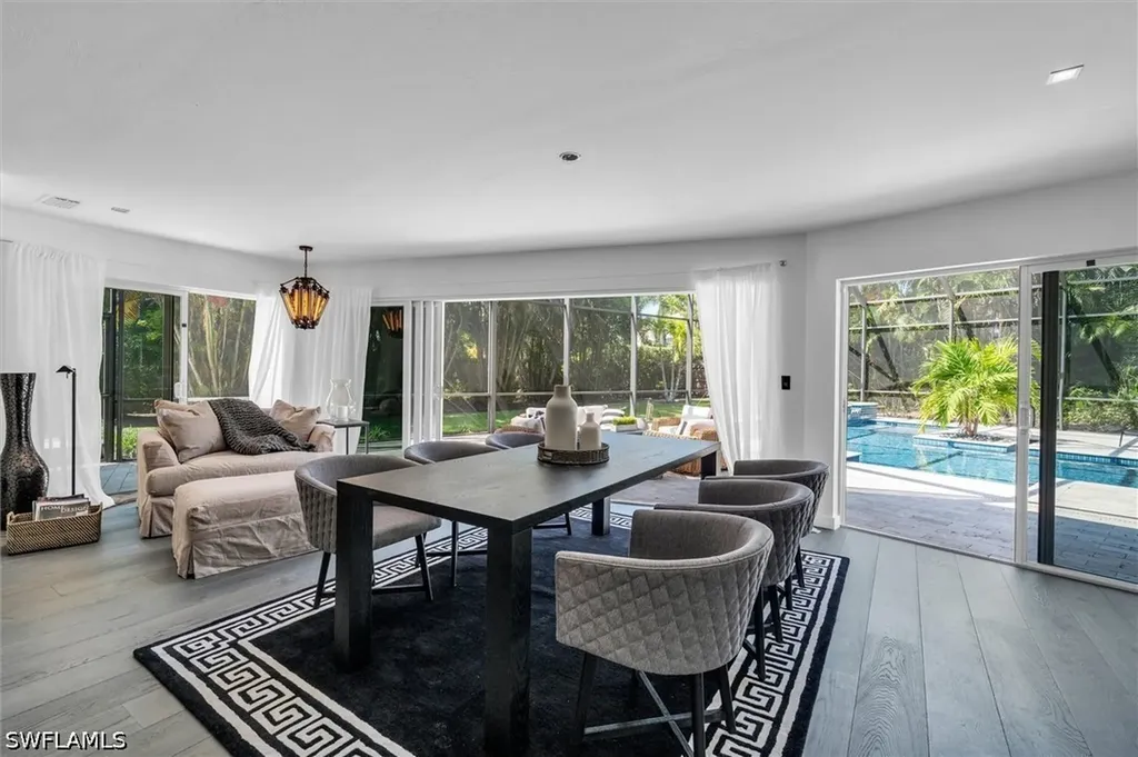 1627 Murex Lane Naples FL 34102