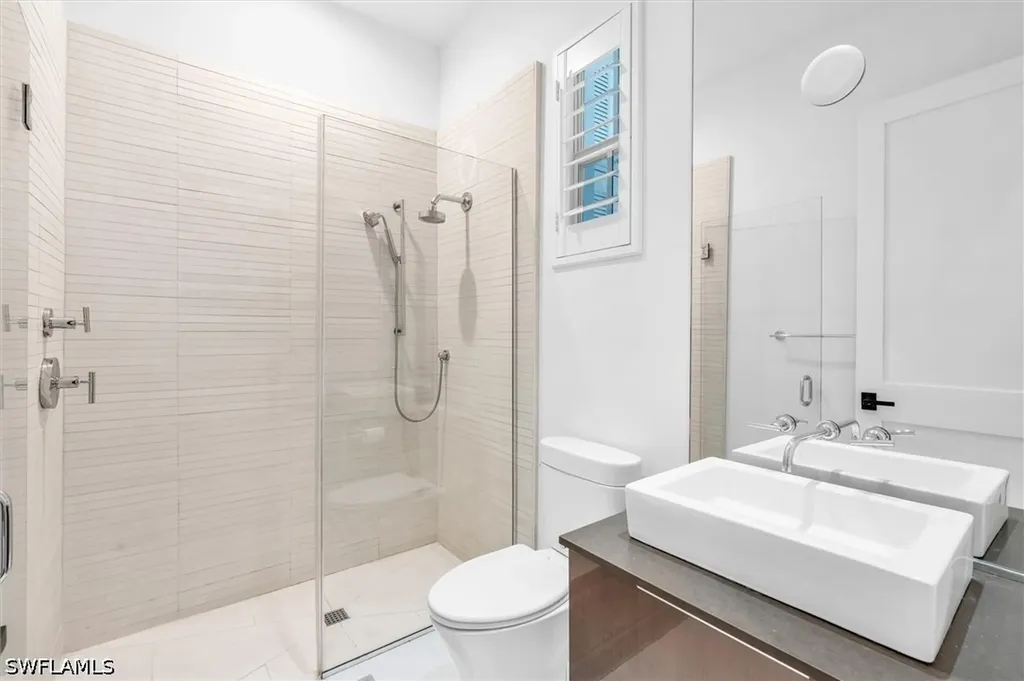 1627 Murex Lane Naples FL 34102