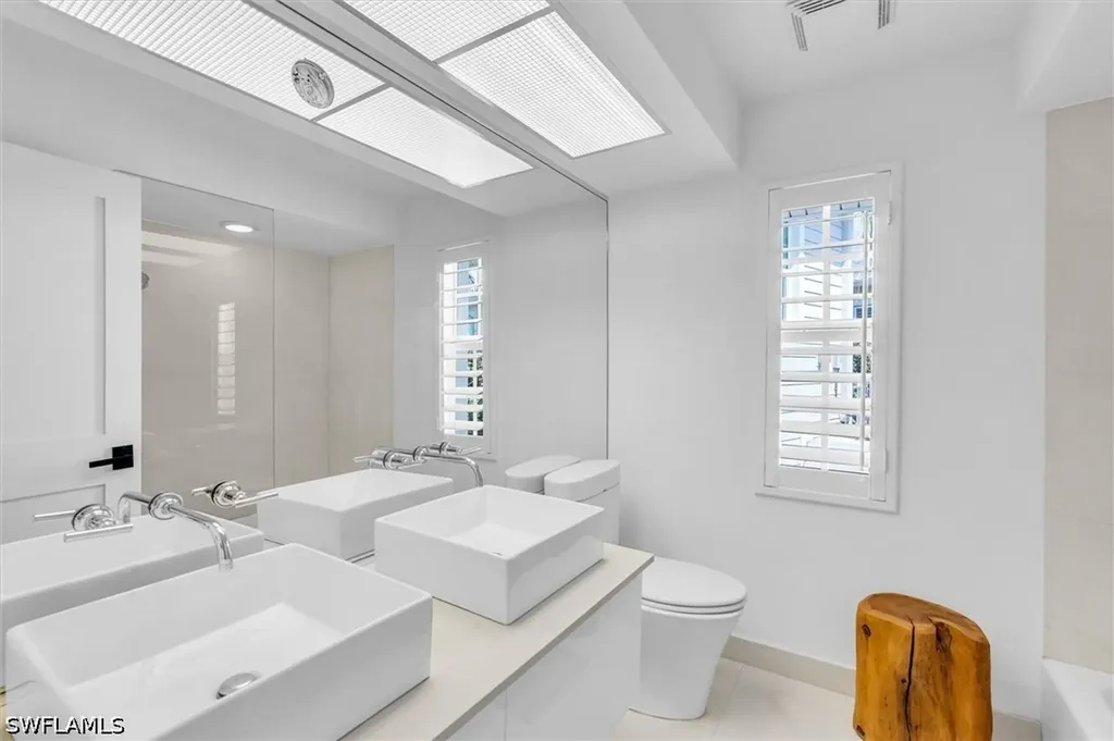 1627 Murex Lane Naples FL 34102